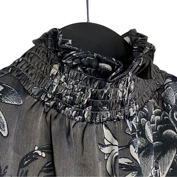 VINCE CAMUTO Mock Neck Grey Floral Print Long Sleeves Pullover Blouse Size M - Picture 7 of 15